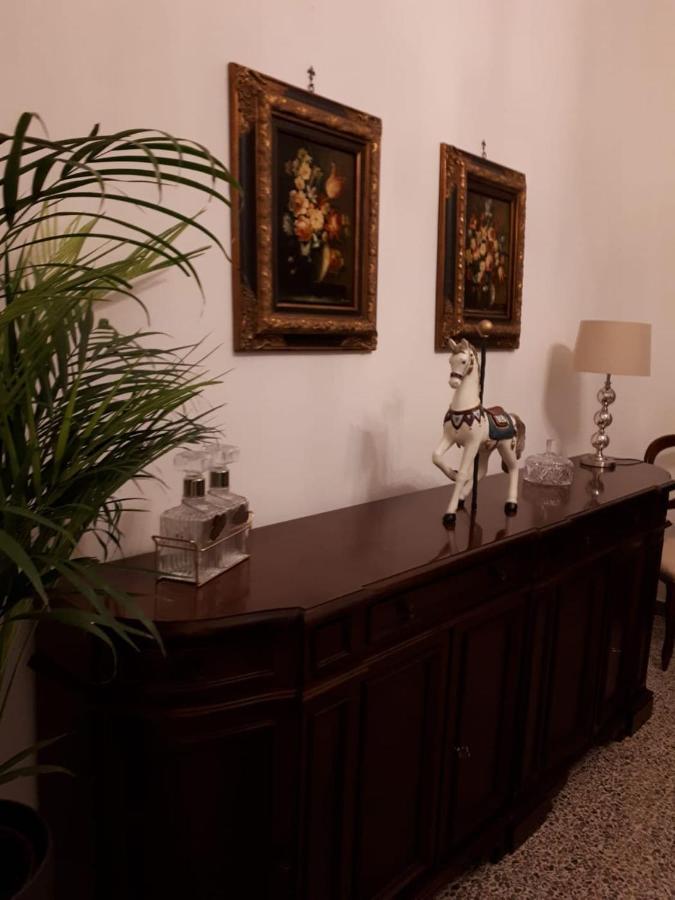 La Casa Sotto Il Castello Daire Bracciano  Dış mekan fotoğraf