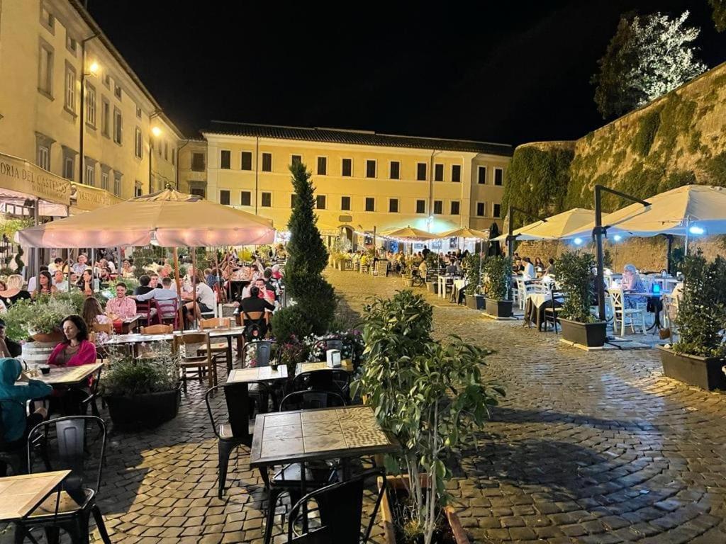 La Casa Sotto Il Castello Daire Bracciano  Dış mekan fotoğraf